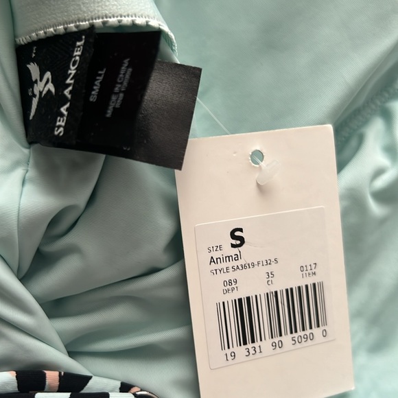 NWT PASTEL CHEETAH PRINT SWIMSUIT! - Picture 6 of 6